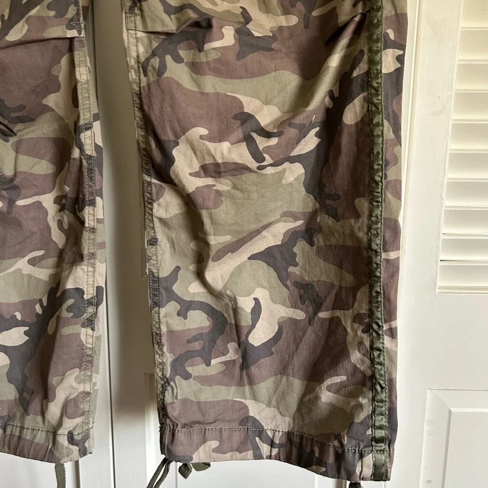 VTG Y2K 2000s Grunge Utility Abercrombie & Fitch Baggy Camo Cargo Pants 10 Long - Picture 3 of 8